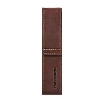Maverick Penetui voor 1Brown
